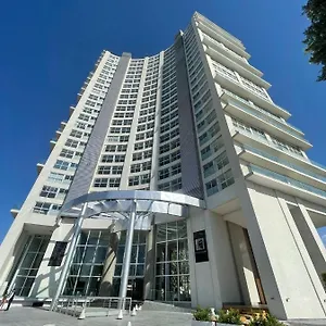 Elegante Departamento En Torre Leloir Mendoza